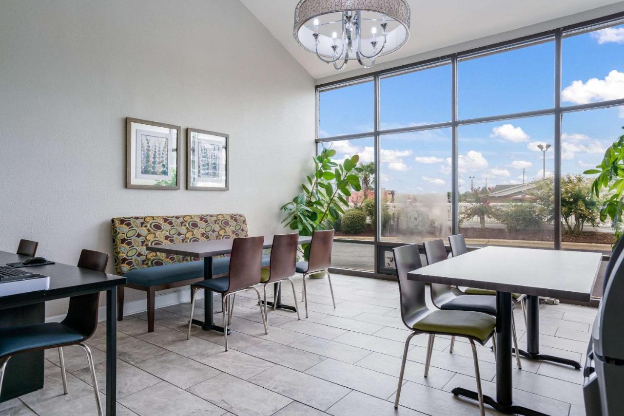 Quality Inn Greenville Near University Exterior foto