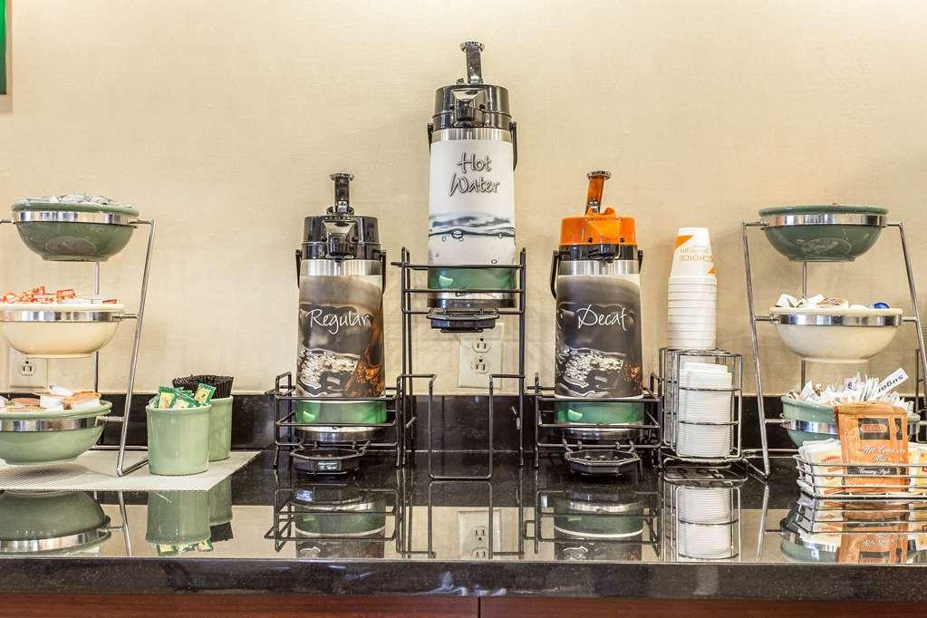 Quality Inn Greenville Near University Restaurant foto